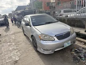 Toyota Corolla S 2006 Silver