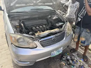 Toyota Corolla S 2006 Silver
