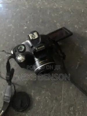 Canon Camera (Powershot SX30IS)