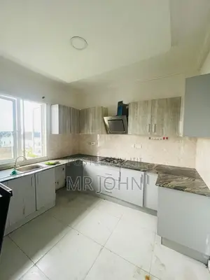 3bdrm Apartment in 2Nd Toll Gate Owo Pr, Lekki for rent