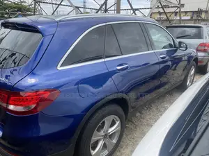 Mercedes-Benz GLC-Class 2017 Blue