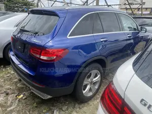 Mercedes-Benz GLC-Class 2017 Blue