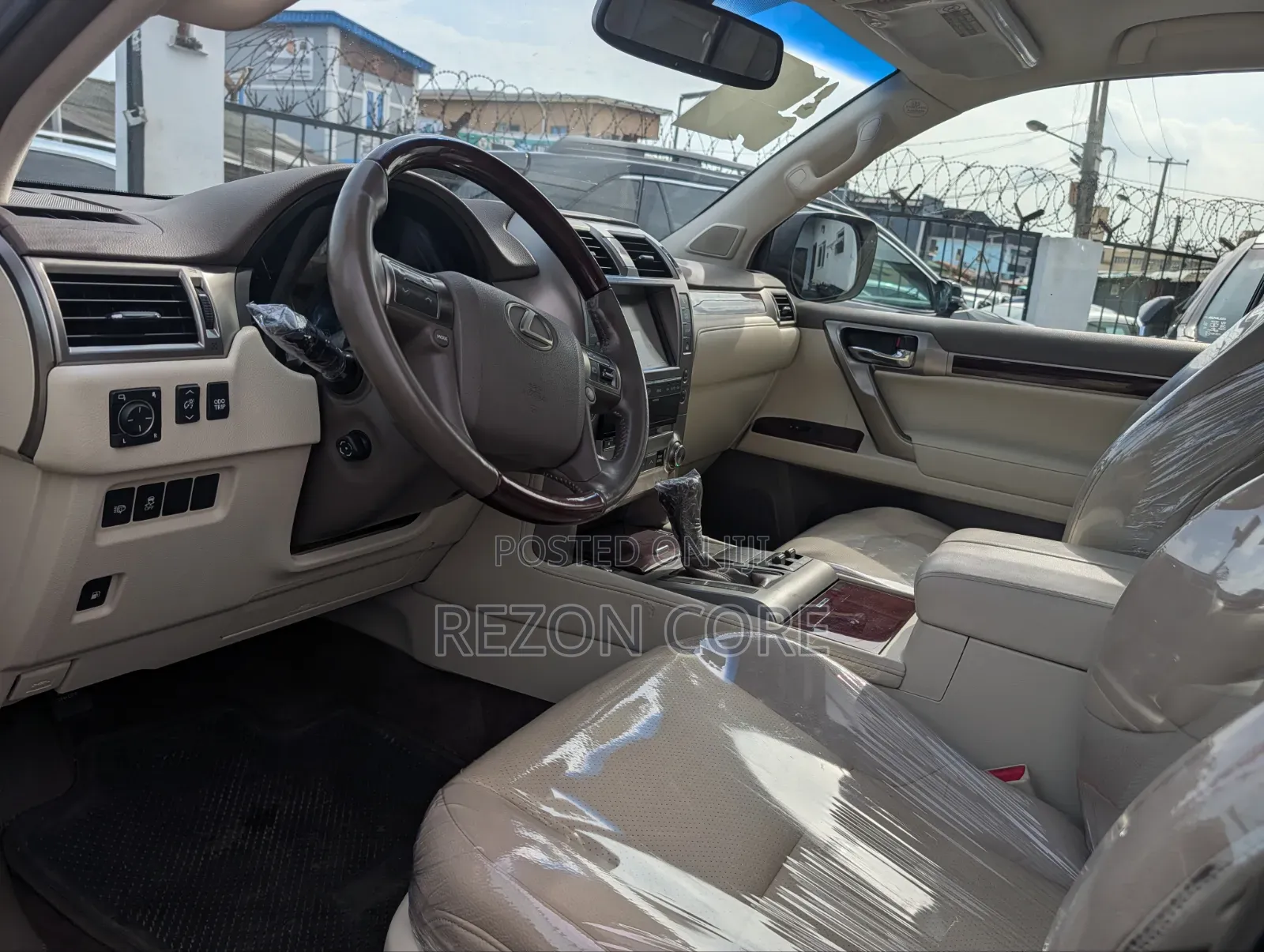 Lexus GX 460 Luxury 2016 Silver