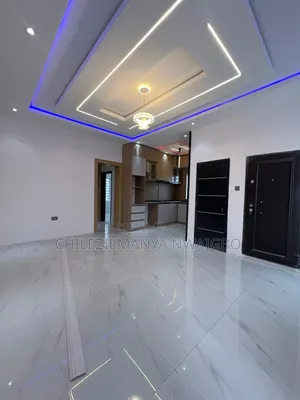 8bdrm Block of Flats in Ebute for sale