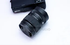 Sigma 18mm-50mm F2.8 DC Lens for Sony E-Mount