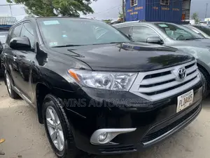 Toyota Highlander Limited 3.5l 4WD 2013 Black