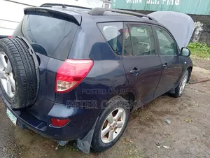 Toyota RAV4 2008 Blue