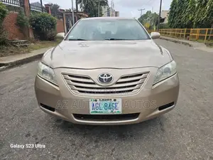 Toyota Camry LE 4dr Sedan (2.4L 4cyl 5A) 2007 Gold