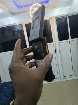 Cat S22 Flip 16 GB Black