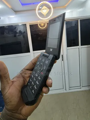 Cat S22 Flip 16 GB Black