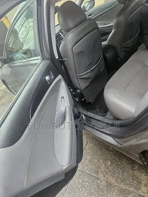 Hyundai Sonata 2012