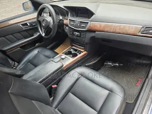 Mercedes-Benz E350 2012 Blue