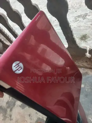 Laptop HP 15-f272wm 4GB Intel Core i5 HDD 500GB