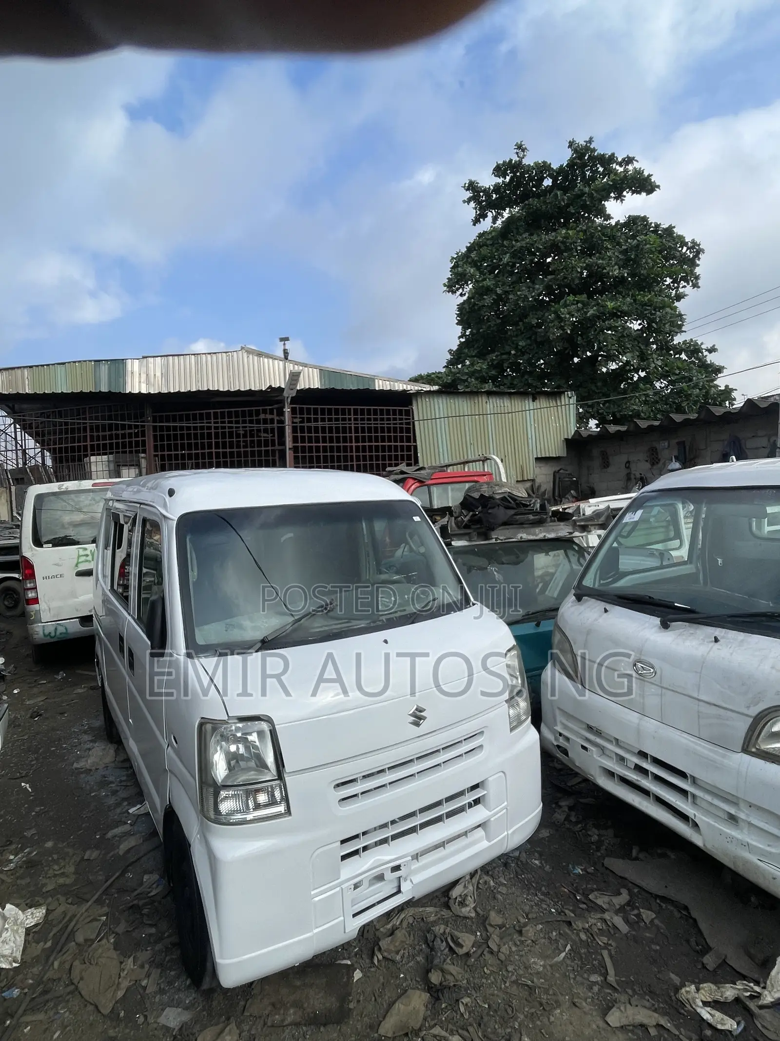 Suzuki Every 2012 White