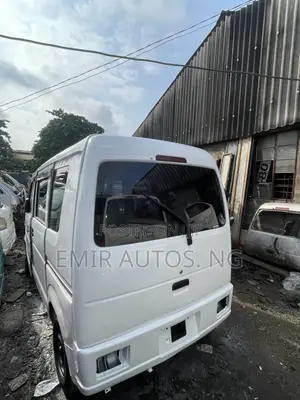 Suzuki Every 2012 White