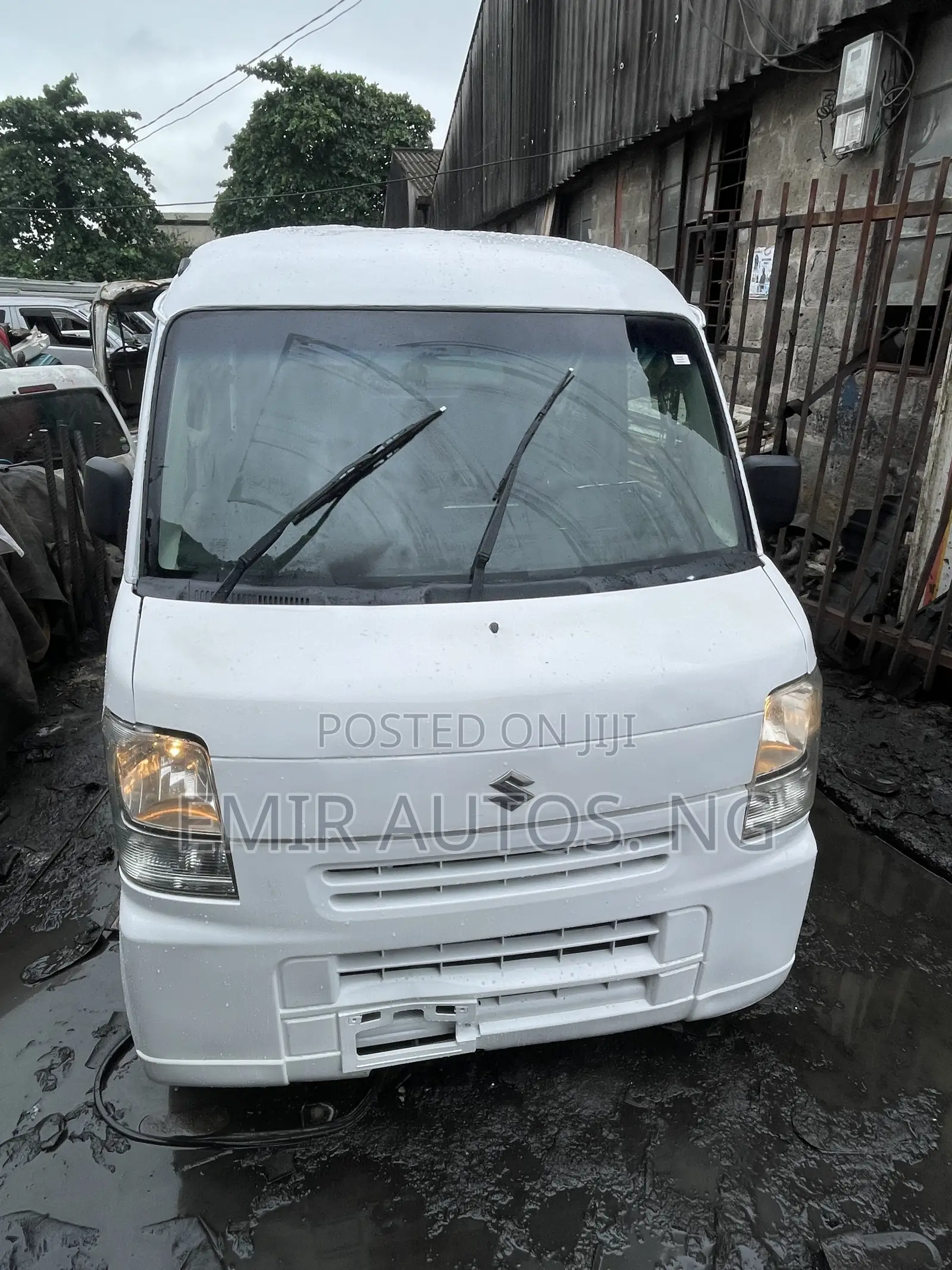 Suzuki Every 2012 White