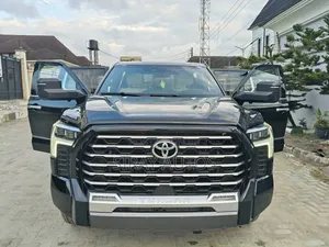 Toyota Tundra Limited CrewMax 5.5' Bed 2024 Black