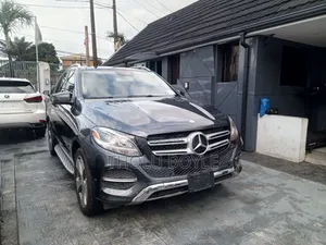 Mercedes-Benz GLE-Class GLE 350d 4MATIC 2017 Gray
