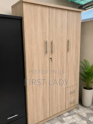 2 Door Wardropes