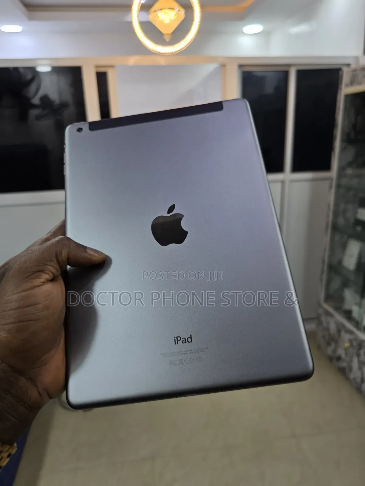 Apple iPad Air 32 GB Gray