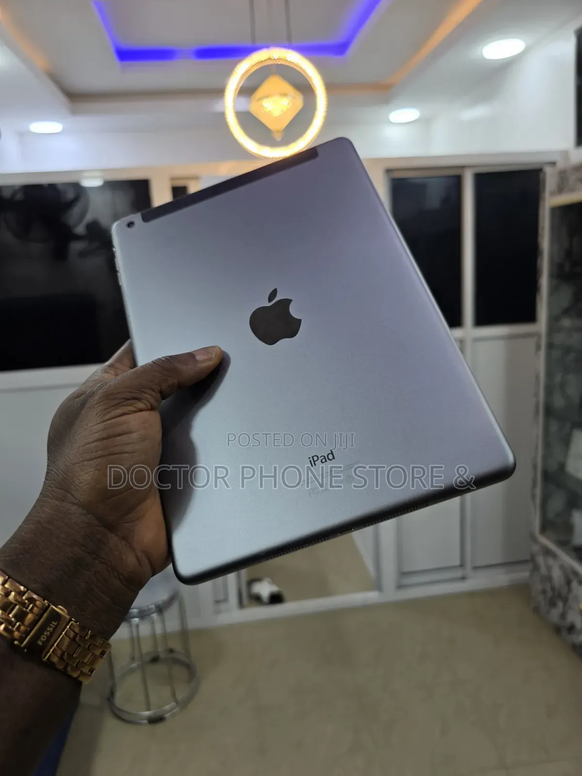 Apple iPad Air 32 GB Gray