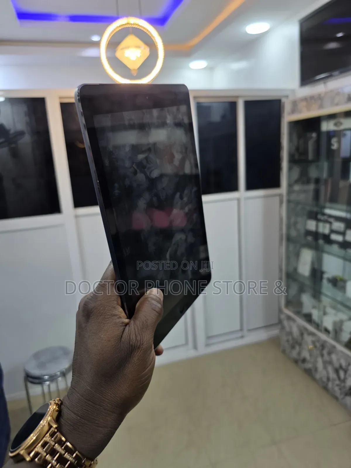 Apple iPad Air 16 GB Gray