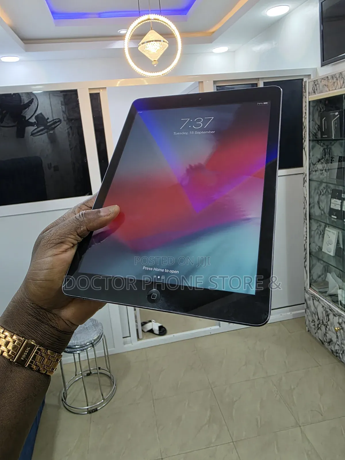 Apple iPad Air 16 GB Gray