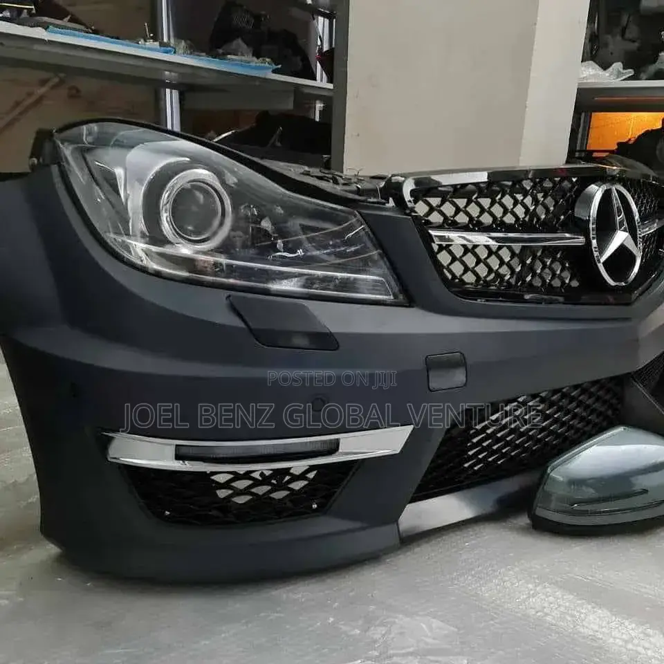 C350 2013 AMG Front Face
