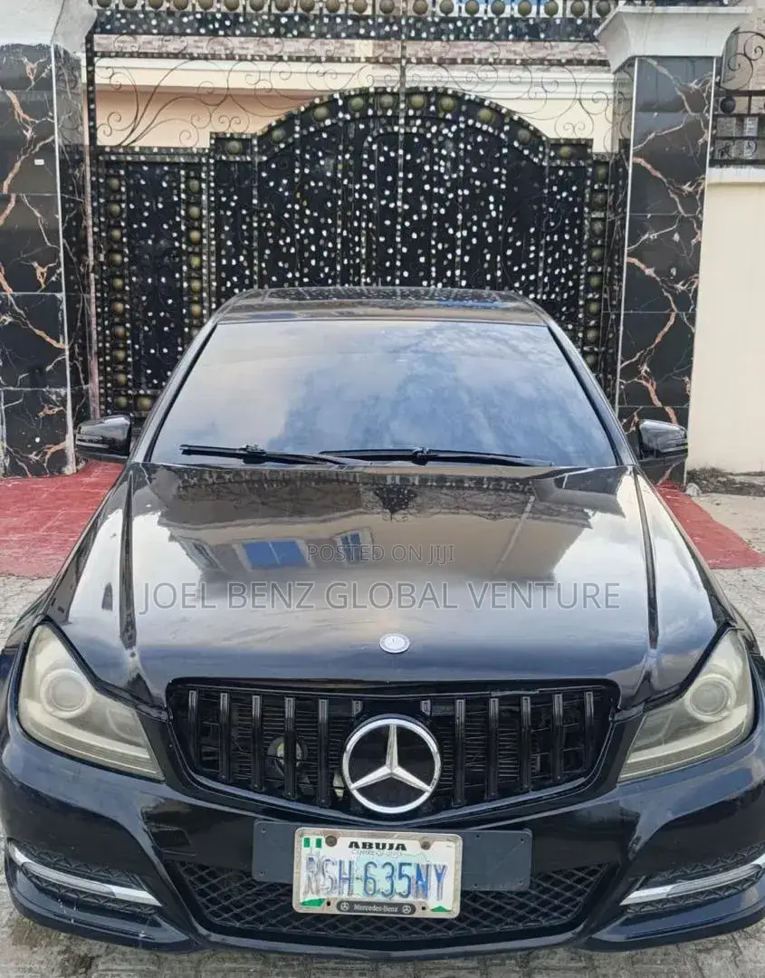 C350 2013 AMG Front Face