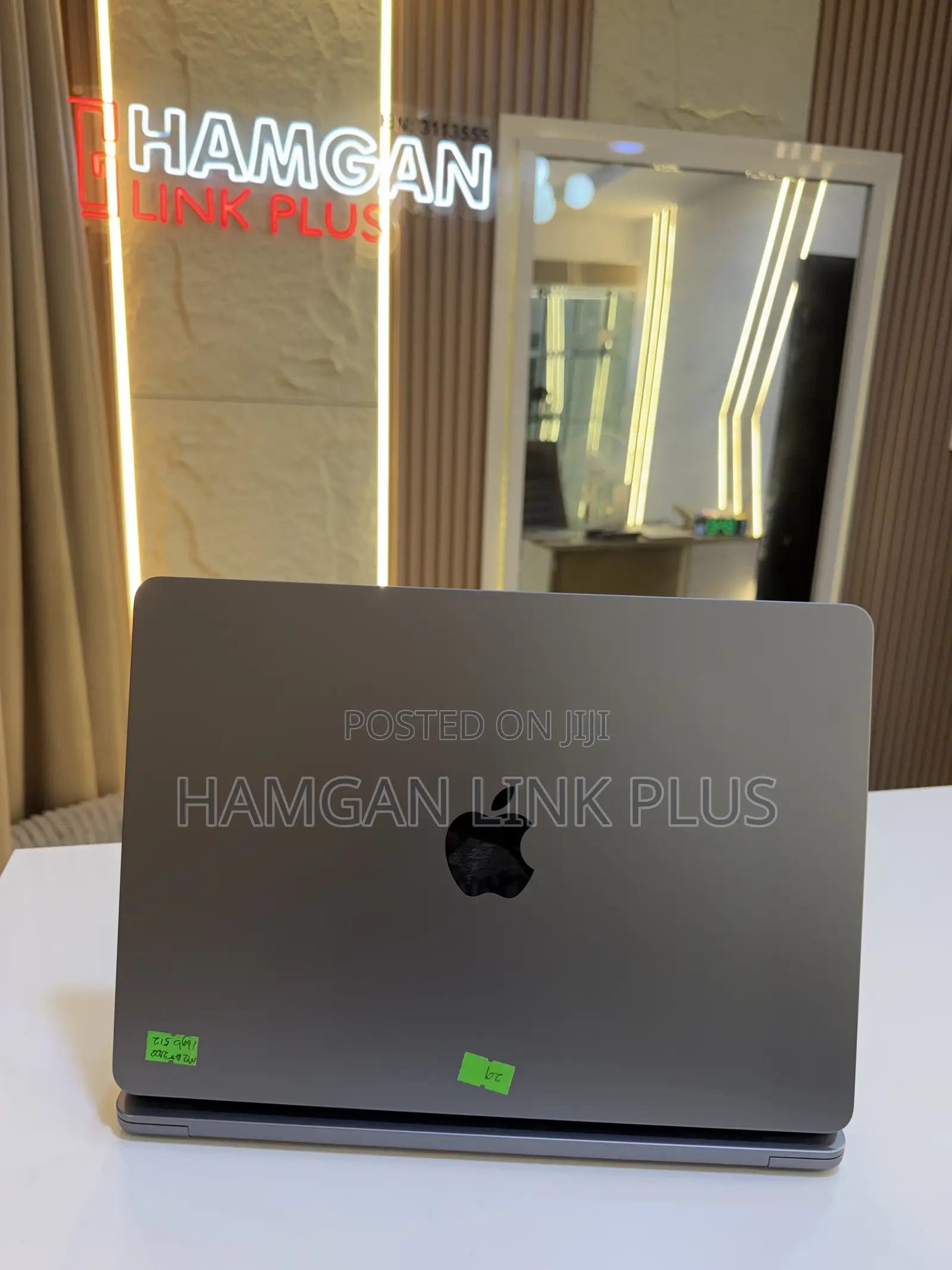 Laptop Apple MacBook Pro 2022 M2 16GB Apple M2 SSD 512GB