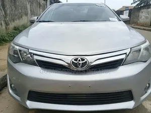 Toyota Camry 2014 Silver