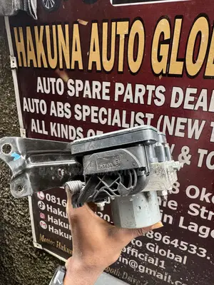 Toyota Avalon 2013–2014 ABS Module Specialist