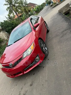 Toyota Camry LE 4dr Sedan (2.5L 4cyl 6A) 2013 Red