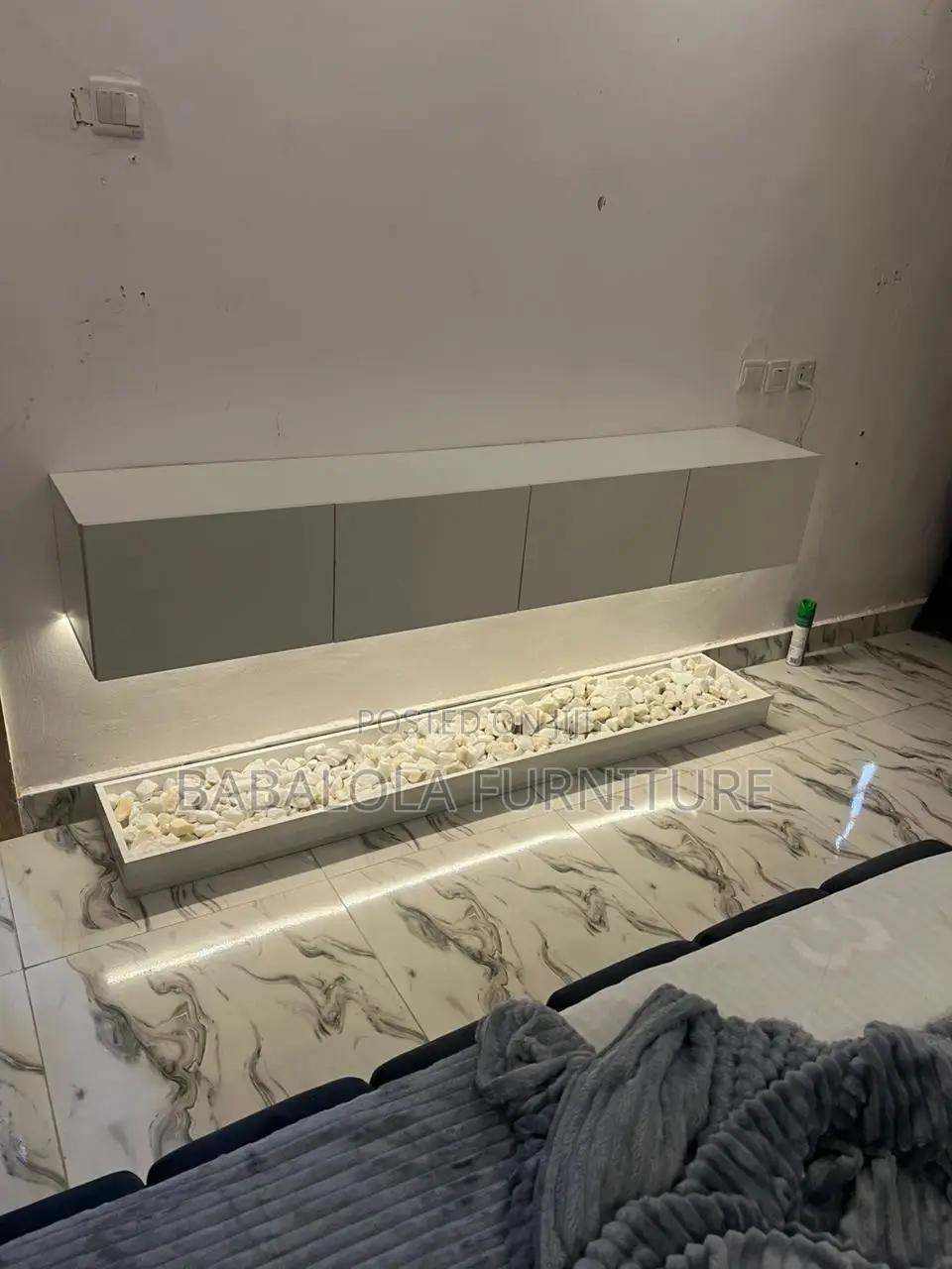 6 Feet Floating Console With Granite Pack