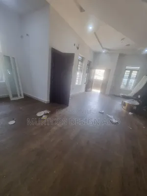 Studio Apartment in Chevron for rent