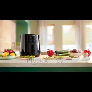 Philips Airfryer HD9200/90 - Brand New