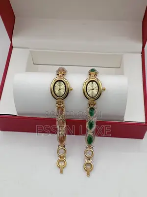 Boxed Chain Watch