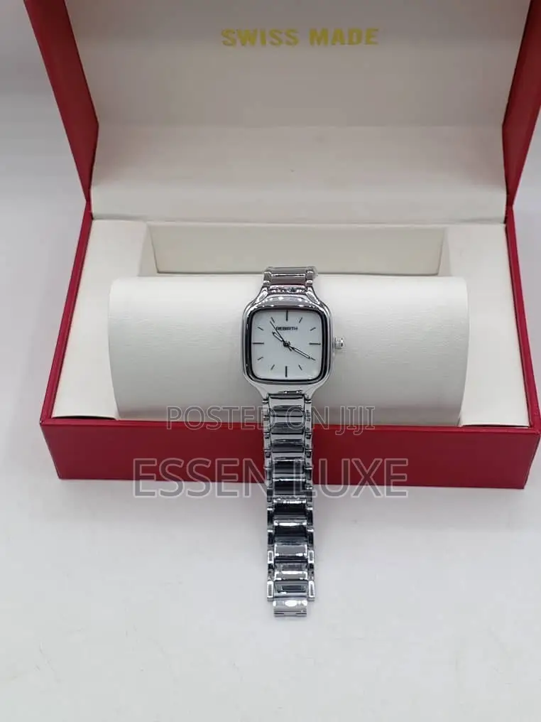 Boxed Chain Watch