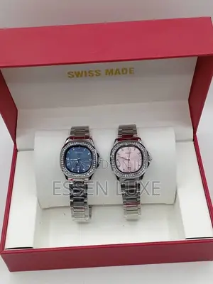 Boxed Chain Watch