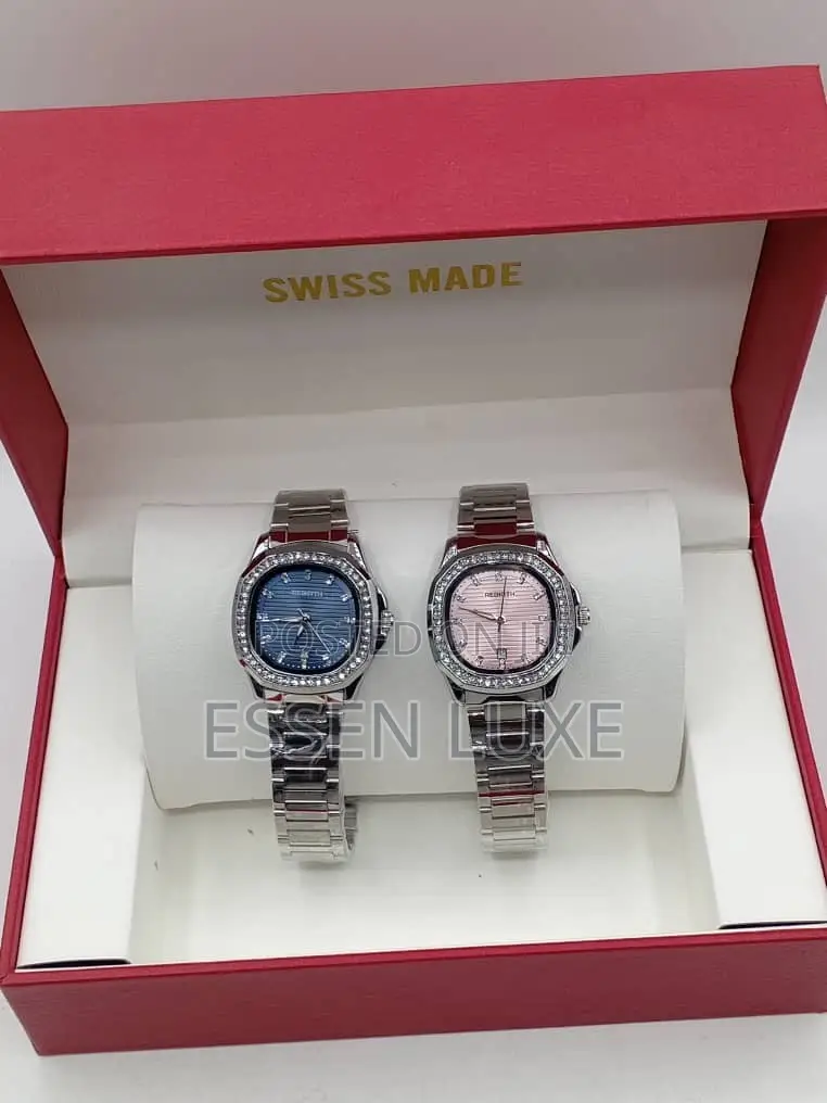 Boxed Chain Watch