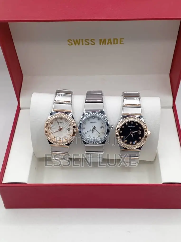Boxed Chain Watch