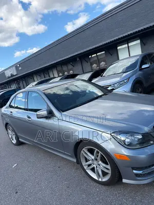 Mercedes-Benz C300 Luxury 4Matic Sedan AWD (3.5L 6cyl 7A) 2013 Gray