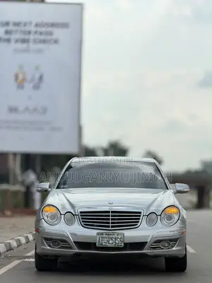 Mercedes-Benz E350 2006 Silver