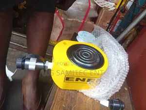 Enerpac Flat-Jac Cylinder With a 50-Ton