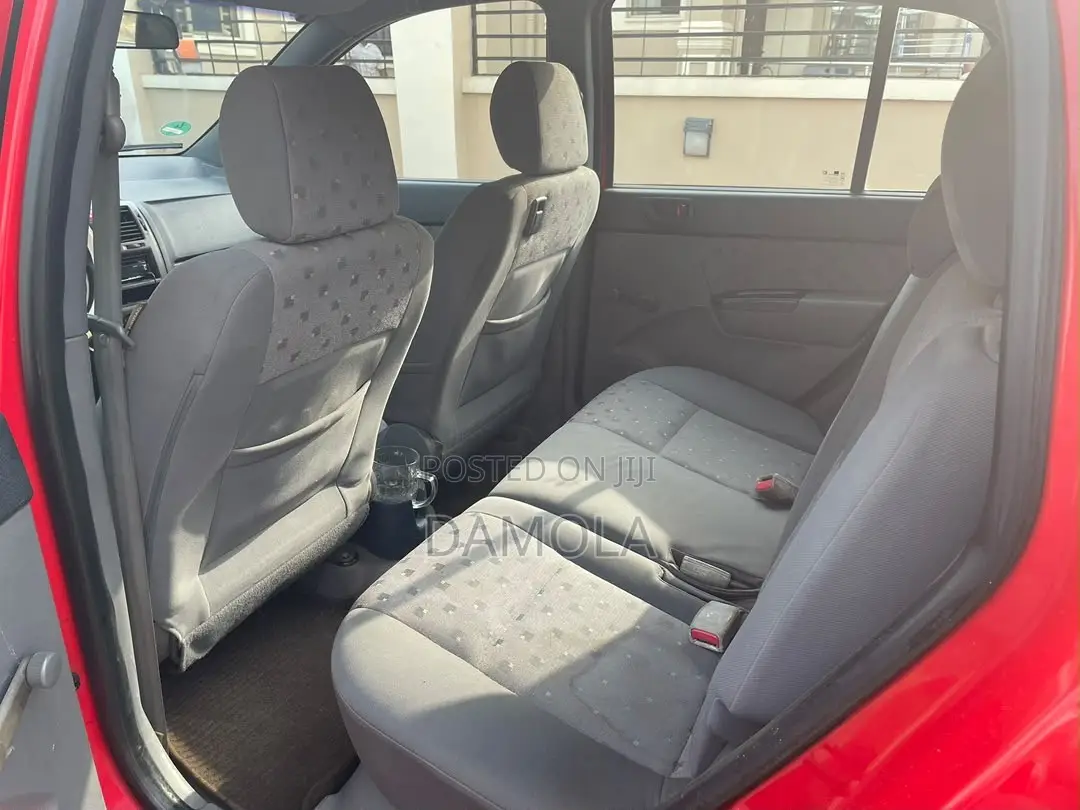 Hyundai Getz 2004 Red