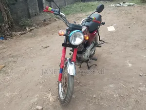 Bajaj Boxer 2011 Red