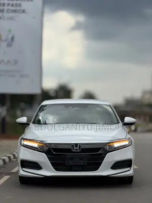 Honda Accord EX (1.5L 4cyl Turbo CVT) 2019 White