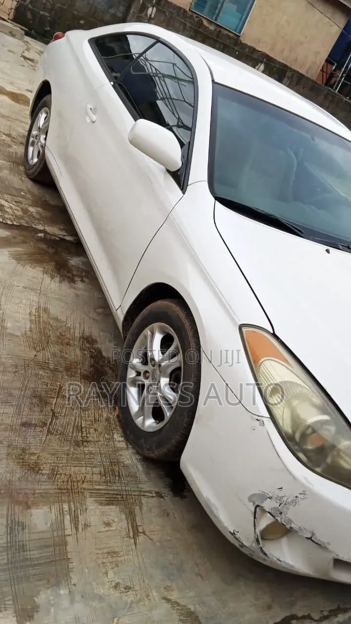 Toyota Solara 2006 White