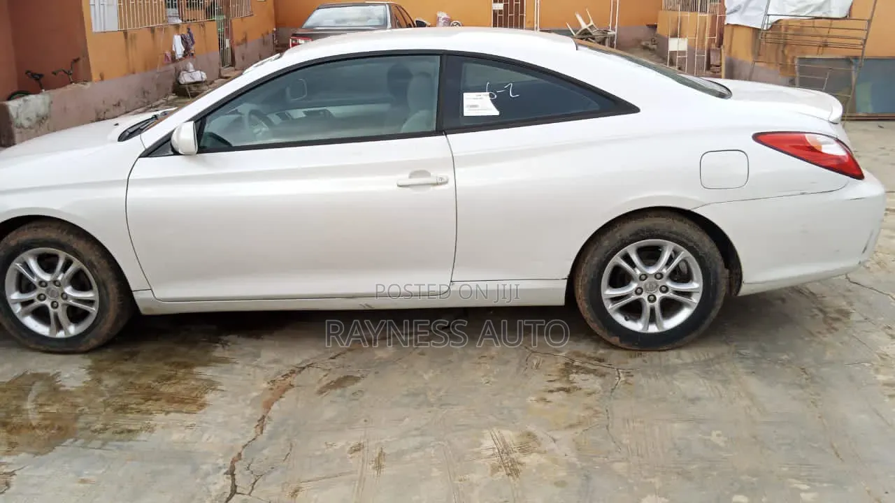 Toyota Solara 2006 White
