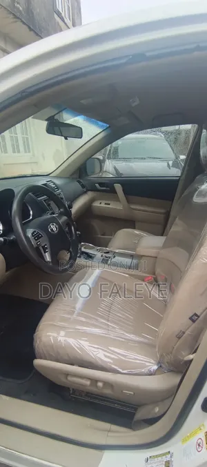 Toyota Highlander 2013 White